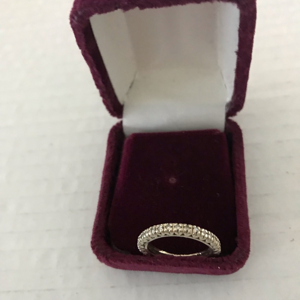 Ladies Diamond Eternity Ring - Picture 5 of 6